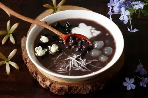 Set Chè đậu đen dừa non